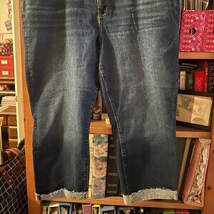 Crop Boyfriend Jeans